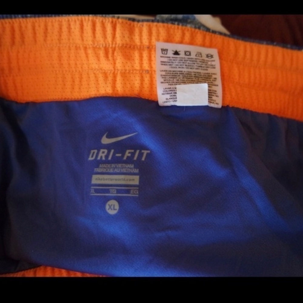 Nike Dri-Fit Running Shorts Size XL - Picture 3 of 4